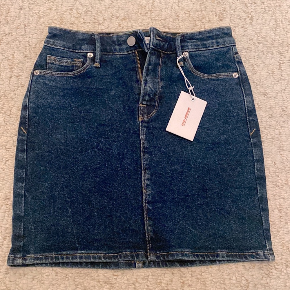 Brand new Good American denim skirt